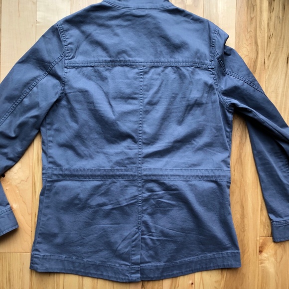 Women's Classic Utility Jacket‎ - Picture 12 of 14